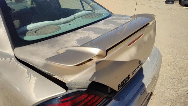 2004 Pontiac Grand Am Trunk/decklid/hatch/tailgate 33U Champagne Beige Hail — photo 3