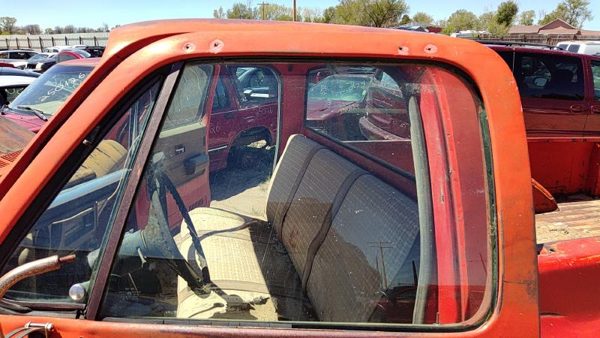 1973-1980 Chevy Silverado K10 Driver Left Front Side Window Door Glass Oem — photo 2