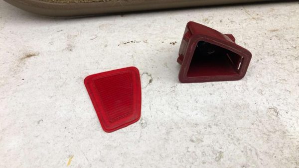 92 Buick Park Ave Ultra Driver Left Front Door Trim Panel With Master Switch Tan — photo 6