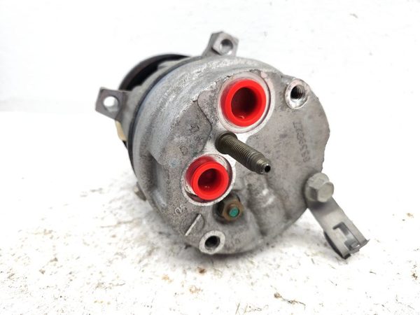 2000-2005 Buick Lesabre Ac Compressor Air Conditioner Pump Assembly Oem 3.8L — photo 3
