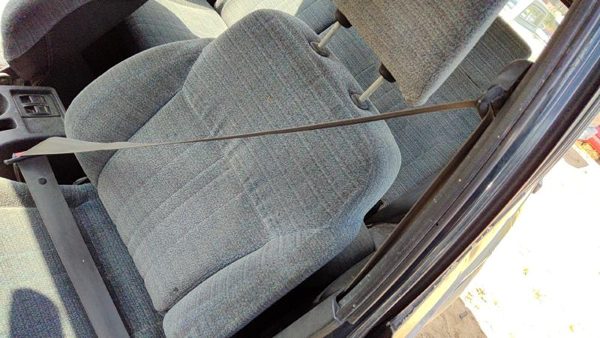1997 Suzuki Sidekick Driver Left Front Seat Belt Retractor Oem Shoulder Gray Gri — photo 3