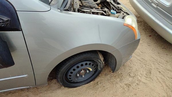 2007-2012 Nissan Sentra Passenger Right Front Fender Oem Gray K36 2.0L — photo 4