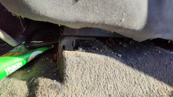 2000 Dodge Dakota Seat Track Gray — photo 3