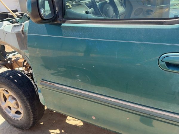 1998 Ford F-150 Front Door LH Pacific Green Ps — photo 4