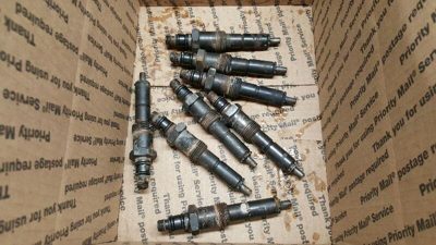 1990 Ftf250 Misc Fuel Injection Parts OEM Set Of 7 Powerstroke Diesel Injectors