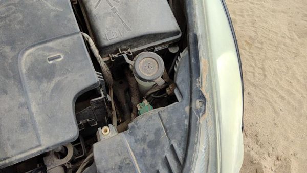 2011 Chevy Cruze Washer Bottle Windshield Fluid Reservoir With Pump OEM Wiper — photo 2