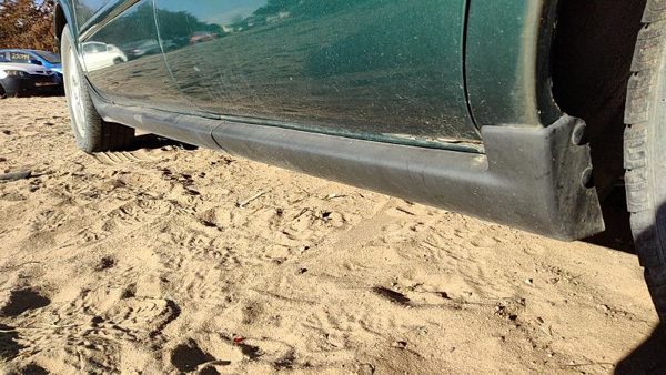 2000-2007 Ford Taurus Driver Left Lower Rocker Panel Moulding Side Skirt Oem — photo 5