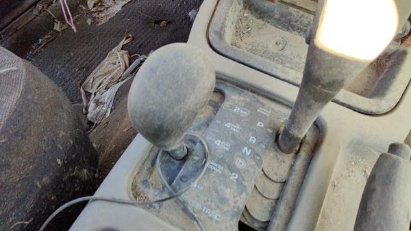 01 Grand Cherokee 4X4 Shifter Lever Assembly With Linkage 4Wd T Case Shift Unit — photo 2