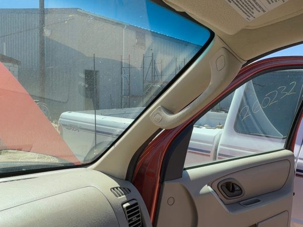 01-07 Ford Escape Passenger Right A Pillar Trim Windshield Post Panel Oem Tan Ah — photo 1
