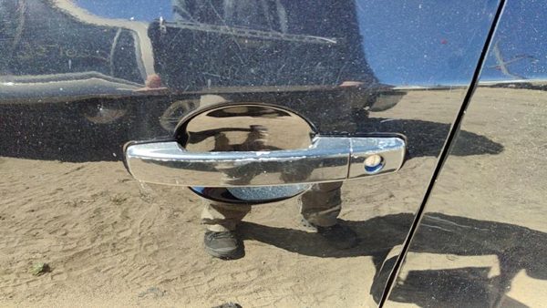 2007-2012 Nissan Sentra Driver Left Front Outside Door Handle Oem Black Kh3 — photo 2