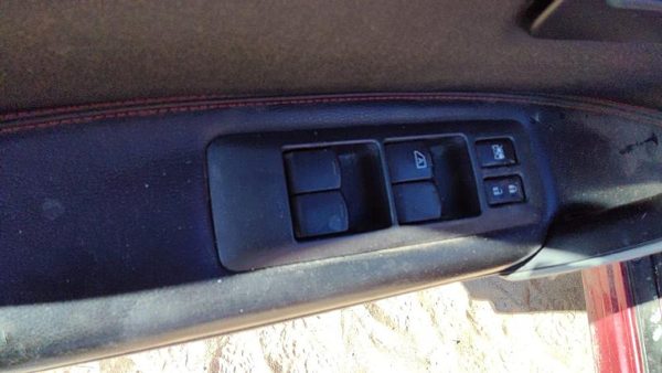 2008 Nissan Rogue Door Switch Front 25401JM00B — photo 1