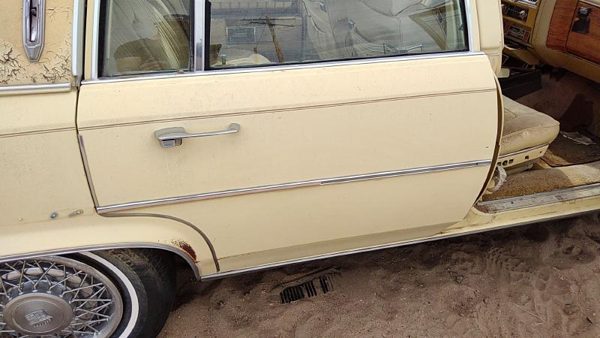 1980 Cadillac Fleetwood Rear Door RH — photo 1