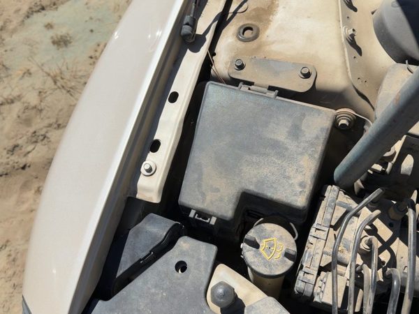 2001 Lincoln LS Engine Fuse Box Power Distribution Panel OEM 3.9L XW4Z14A003CA — photo 3