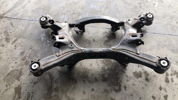 2008-2011 Subaru Impreza Rear Suspension Crossmember Oem K Frame 2.5L At Awd — photo 1