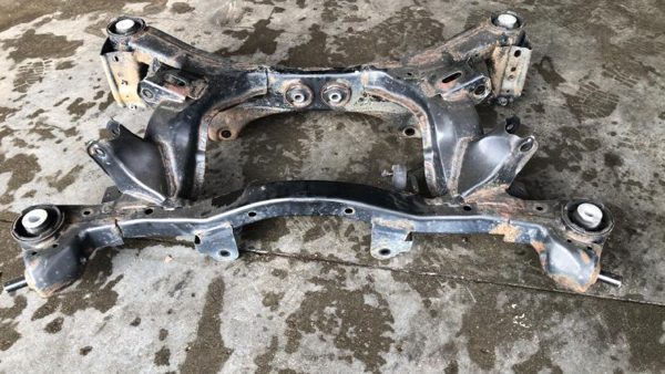 2008-2011 Subaru Impreza Rear Suspension Crossmember Oem K Frame 2.5L At Awd — photo 4