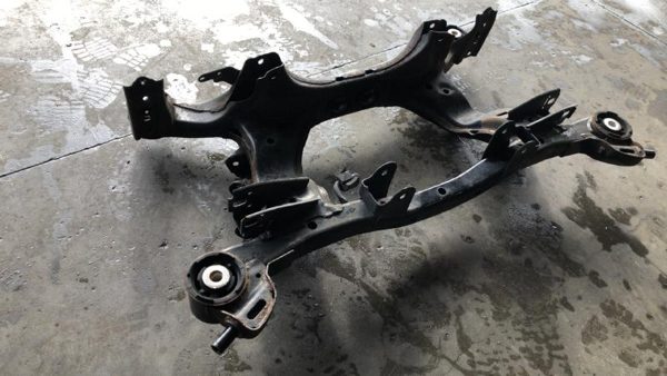 2008-2011 Subaru Impreza Rear Suspension Crossmember Oem K Frame 2.5L At Awd — photo 9