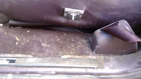 93-96 Cadillac Fleetwood Driver Left Power Seat Track With Motors Only Oem — photo 3