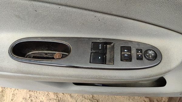 2005-2010 Chevy Cobalt Driver Left Front Power Window Master Control Switch Oem — photo 3