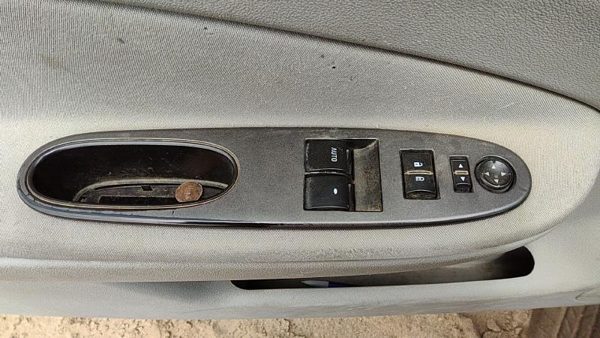 2005-2010 Chevy Cobalt Driver Left Front Power Window Master Control Switch Oem — photo 2