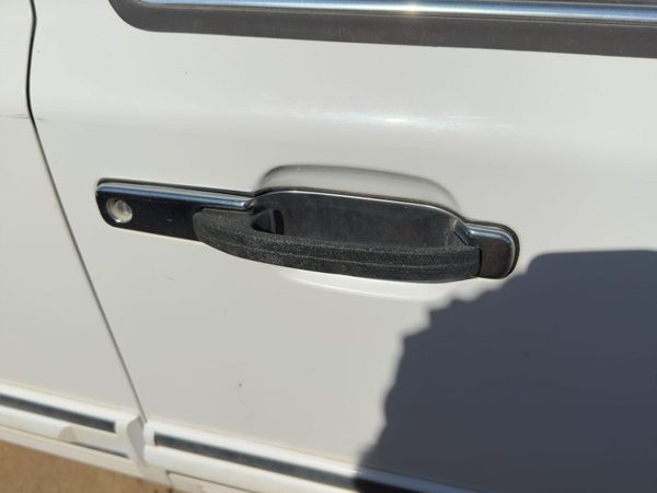 1990-1997 Lincoln Town Car Driver Left Front Outside Door Handle Oem — photo 4