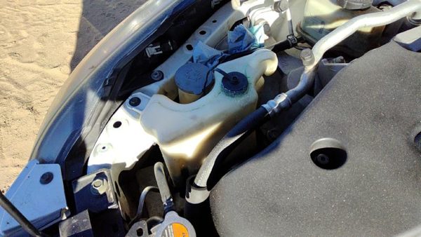 2007-2013 Nissan Altima Coolant Reservoir Radiator Overflow Tank Bottle Oem — photo 4