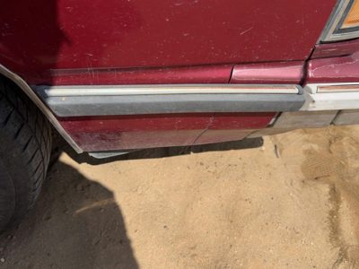 1986-1988 Olds 88 Passenger Right Moulding From Fender Oem Trim Strip