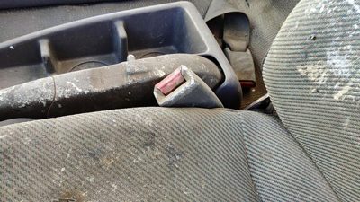 92-98 Isuzu Npr Driver Left Front Seat Belt Buckle Receiver Oem Gray