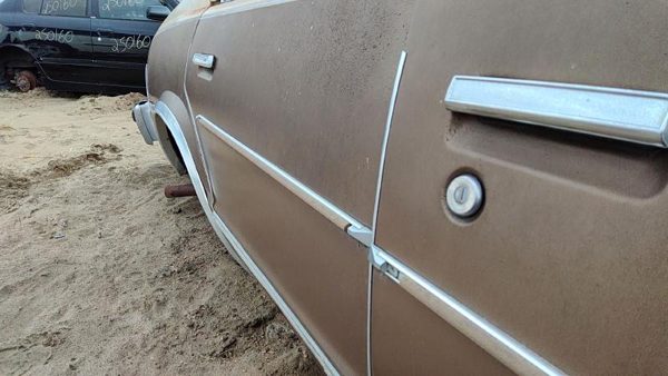 1981 Chevrolet Malibu Rear Door RH Tan 20320764 — photo 4