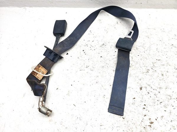 91 Chevy Silverado 1500 Passenger Right Front Seat Belt Buckle Receiver Oem Blue — photo 1