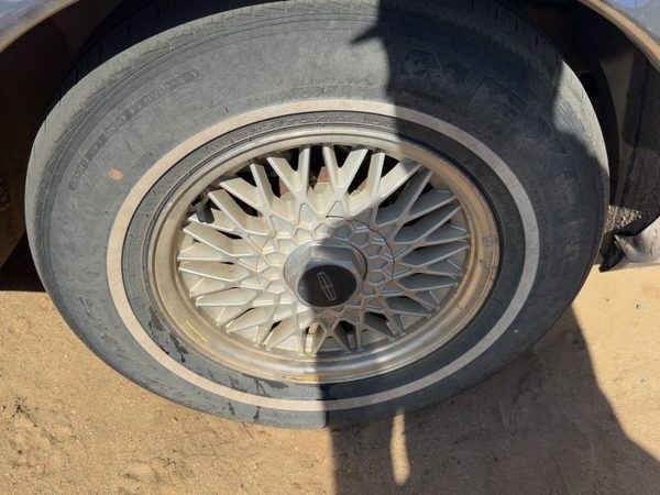 1990-1997 Lincoln Town Car 15 Aluminum Wheel Oem Factory Rim #1 F5Vz1007Ea — photo 2