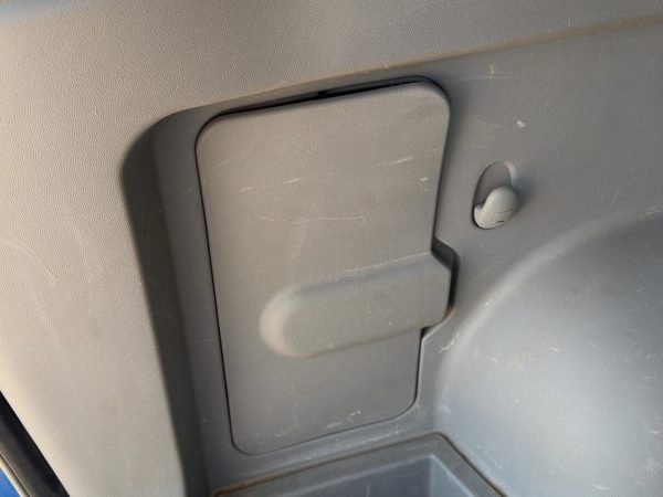 2002-2007 Saturn Vue Redline Rear Jack Cover Trim Panel Cargo Gray 17D — photo 2