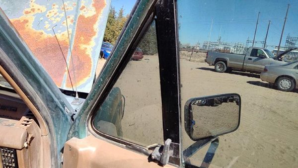 1988 Ford F150 Front Vent Glass/window RH Passenger Right Window Small Door — photo 5