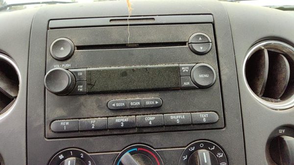 2005 Ford F150 Stock Radio Oem Factory Stereo Cd Player 5L3Z18806Ae — photo 2