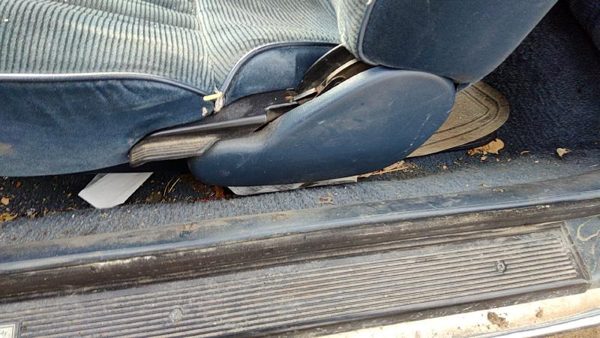 88-91 Olds Cutlass Calais Driver Left Side Seat Trim Panel Oem Blue — photo 3