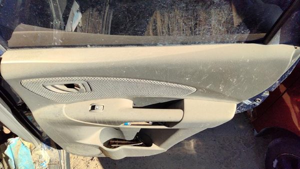 06-07 Hyundai Tucson Passenger Right Front Door Trim Panel With Switches U7 Gray — photo 3
