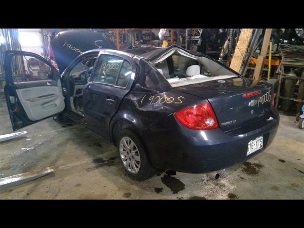 2009 Chevrolet Cobalt — vehicle photo 5