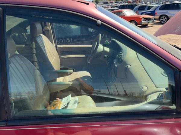 96-00 Town & Country Passenger Right Front Side Window Door Glass Oem Solar — photo 2