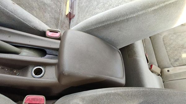 2000-2006 Nissan Sentra Center Console Lid Only Arm Rest Fold Down Sand H 12V — photo 2