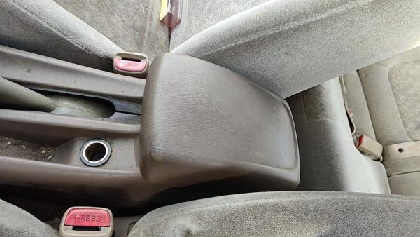 2000-2006 Nissan Sentra Center Console Lid Only Arm Rest Fold Down Sand H 12V — photo 1