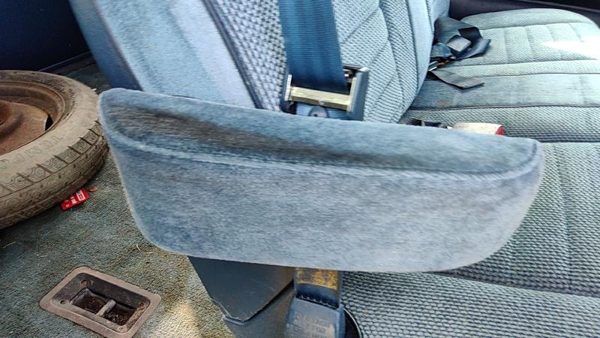 1991-95 GMC Safari Passenger Right Rear Arm Rest Side Back Seat OEM RH 15649704 — photo 6