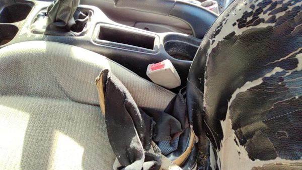 1996-1999 Saturn Sl1 Driver Left Front Seat Belt Buckle Receiver Oem Gray — photo 2