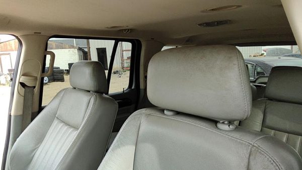 2003 Lincoln Aviator Pair Of Headrests Oem Left Right Set Front Seat — photo 1