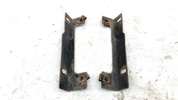 80-84 Deville Misc Headerpanel Hardware On Brackets Grille To Header Panel — photo 7