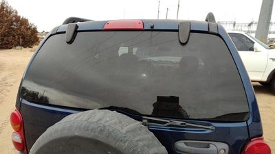 2002-2007 Jeep Liberty Back Glass Rear Window Oem 55360342Ad