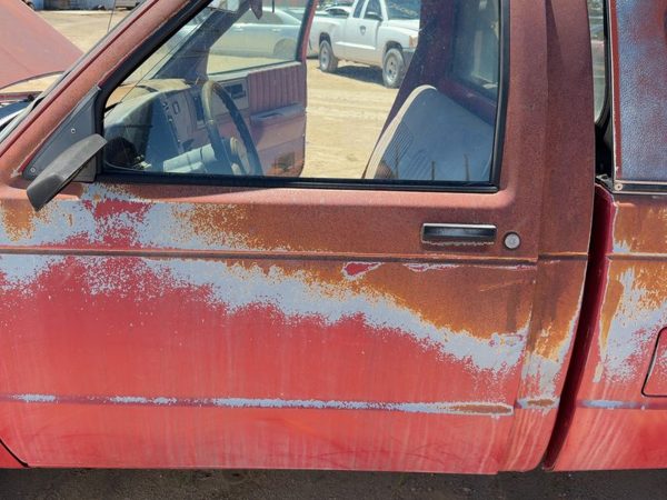 1990 Chevrolet S10 Front Door LH Red — photo 3