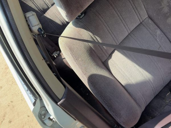 89 Accord Lx Passenger Right Front Seat Belt Retractor Oem Shoulder Sedan Maroon — photo 3