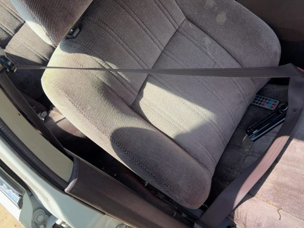 89 Accord Lx Passenger Right Front Seat Belt Retractor Oem Shoulder Sedan Maroon — photo 2