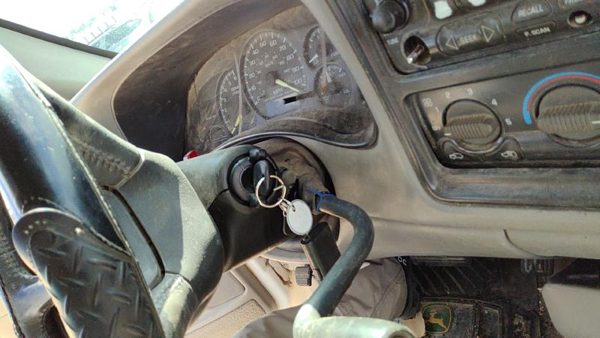 1999 Chevy Silverado 1500 Steering Column Assembly Oem 26067616 — photo 3