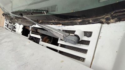 1985-1996 Jeep Cherokee Driver Left Windshield Wiper Arm Oem Blade Lever