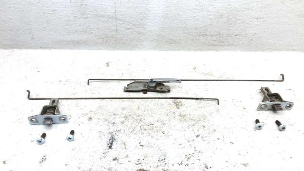 1979 Chevy El Camino Tailgate Handle And Latches Hardware Oem — photo 1